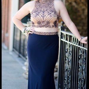 Xscape evening dress